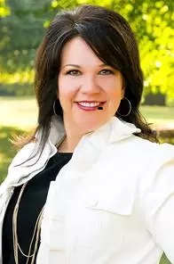 Alisha Windom Agency-logo